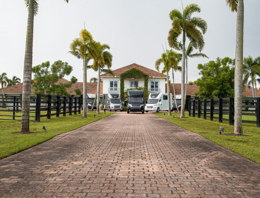 Experience Top Equestrian Facilities at Stephex Stables USA